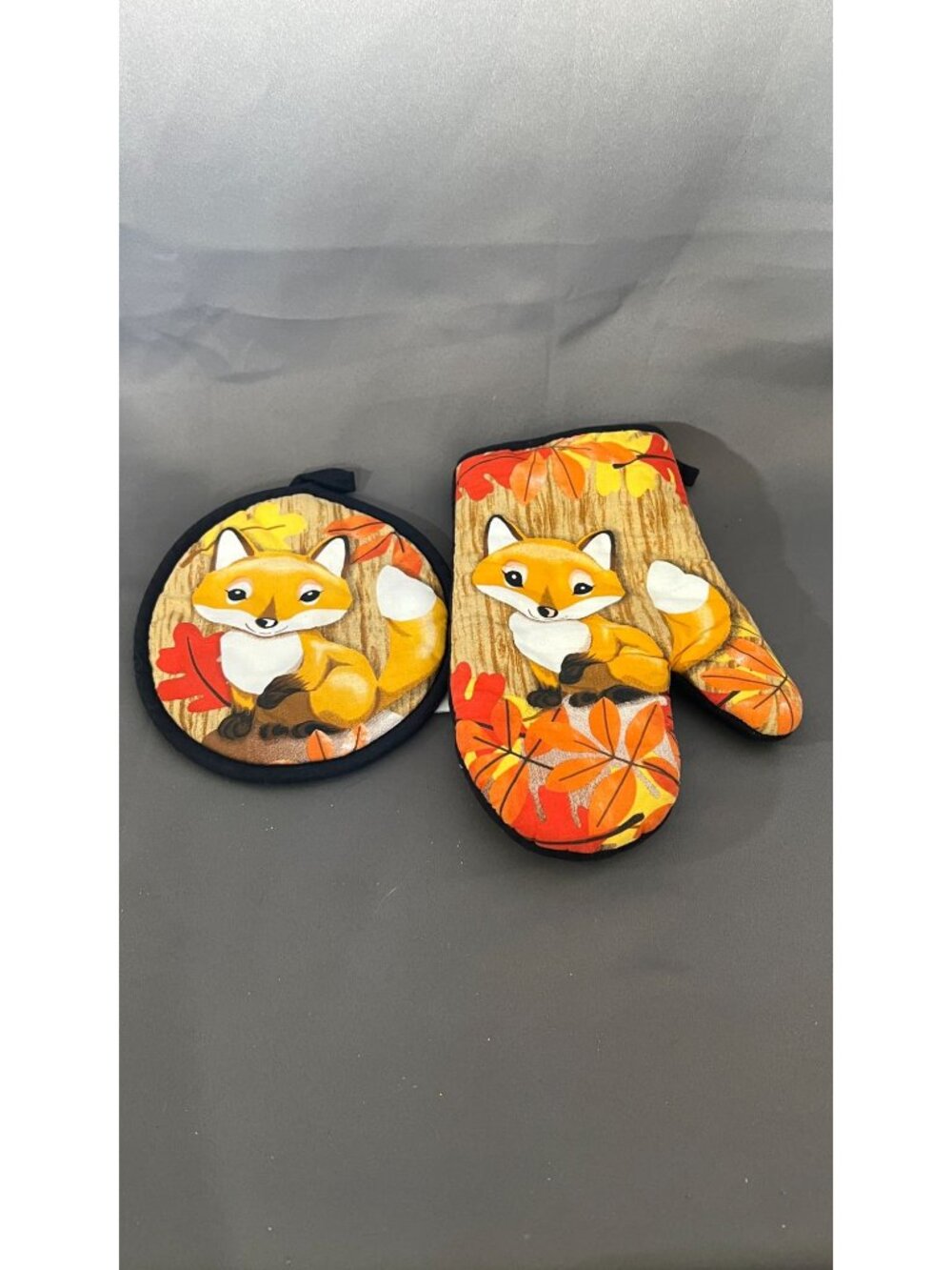 Fox Print Oven Mitt & Pot Holder Set Fall Leaves Orange/Yellow